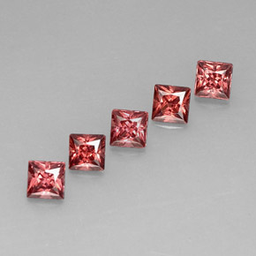 Achetez naturel ct rouge grenat almandin gems, carré, en provenance madagascar chez gemselect. en stock, livraison internationale!