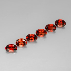 Achetez naturel ct orange grenat almandin gems, coupe ovale, en provenance madagascar chez gemselect. en stock, livraison internationale!