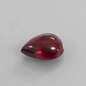 Grenat Almandin Rouge foncé naturelle Transparent, 4.76 ct, Transparent / Translucide