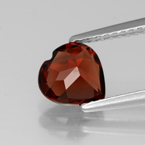 Grenat almandin rouge naturelle forme de coeur, 1,37 ct, VVS