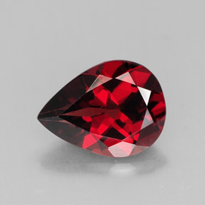 Grenat Almandin Rouge foncé naturelle En forme de poire, 1.81 ct, VS