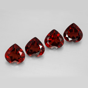 Achetez naturel ct rouge grenat almandin gems, forme de coeur, en provenance inde chez gemselect. en stock, livraison internationale!