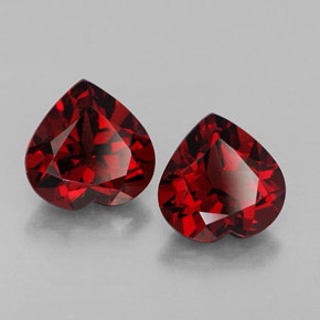 Achetez naturel ct Rouge foncé Grenat Almandin gems, Forme de coeur, En provenance Sri Lanka (Ceylan) chez GemSelect. En stock, livraison internationale!