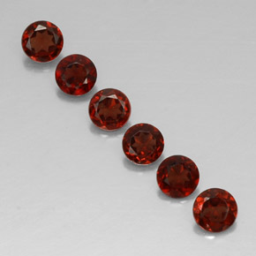 Achetez naturel ct rouge grenat almandin gems, coupe roude, en provenance madagascar chez gemselect. en stock, livraison internationale!