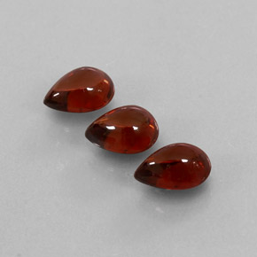 Achetez naturel ct Rouge foncé Grenat Almandin gems, Transparent, En provenance Madagascar chez GemSelect. En stock, livraison internationale!