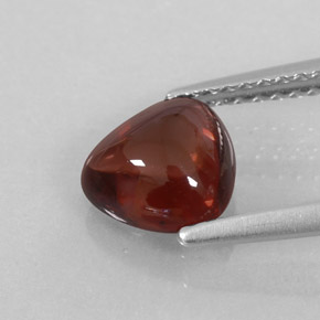 Grenat almandin rouge naturelle transparent, 1,47 ct, transparent / translucide