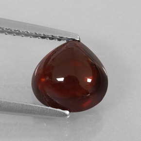 Grenat Almandin Rouge foncé naturelle Transparent, 2.22 ct, Transparent / Translucide