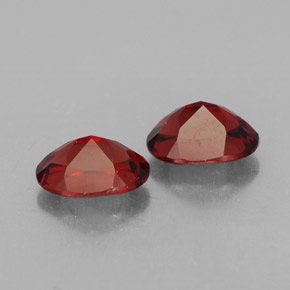 Achetez naturel ct rouge grenat almandin gems, coupe ovale, en provenance madagascar chez gemselect. en stock, livraison internationale!