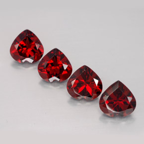 Achetez naturel ct Rouge foncé Grenat Almandin gems, Forme de coeur, En provenance Madagascar chez GemSelect. En stock, livraison internationale!