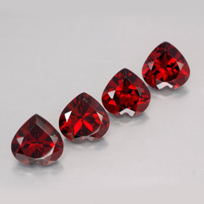 Achetez naturel ct Rouge foncé Grenat Almandin gems, Forme de coeur, En provenance Madagascar chez GemSelect. En stock, livraison internationale!