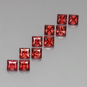 Achetez naturel ct rouge grenat almandin gems, carré, en provenance madagascar chez gemselect. en stock, livraison internationale!