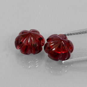 Achetez naturel ct rouge grenat almandin gems, transparent, en provenance madagascar chez gemselect. en stock, livraison internationale!