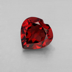Grenat almandin rouge naturelle forme de coeur, 1,55 ct, VVS-VS