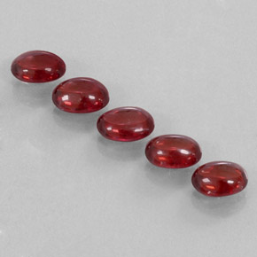 Achetez naturel ct rouge grenat almandin gems, transparent, en provenance madagascar chez gemselect. en stock, livraison internationale!