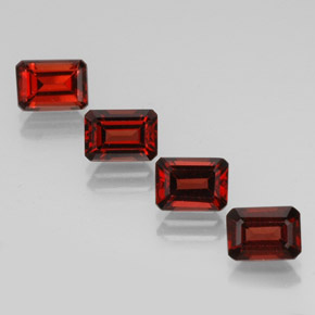 Achetez naturel ct rouge grenat almandin gems, taille émeraude, en provenance madagascar chez gemselect. en stock, livraison internationale!