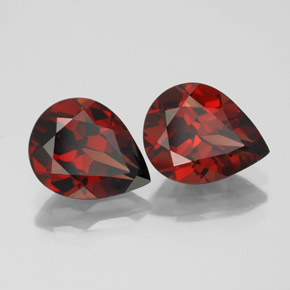 Achetez naturel ct rouge grenat almandin gems, en forme de poire, en provenance madagascar chez gemselect. en stock, livraison internationale!