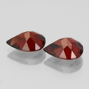Achetez naturel ct rouge grenat almandin gems, en forme de poire, en provenance madagascar chez gemselect. en stock, livraison internationale!