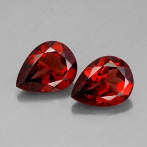 Achetez naturel ct rouge grenat almandin gems, en forme de poire, en provenance madagascar chez gemselect. en stock, livraison internationale!