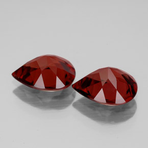 Achetez naturel ct rouge grenat almandin gems, en forme de poire, en provenance madagascar chez gemselect. en stock, livraison internationale!