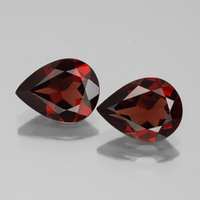 Achetez naturel ct rouge grenat almandin gems, en forme de poire, en provenance madagascar chez gemselect. en stock, livraison internationale!