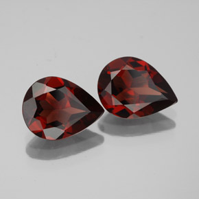 Achetez naturel ct rouge grenat almandin gems, en forme de poire, en provenance madagascar chez gemselect. en stock, livraison internationale!