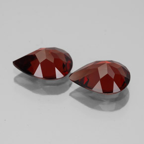 Achetez naturel ct rouge grenat almandin gems, en forme de poire, en provenance madagascar chez gemselect. en stock, livraison internationale!