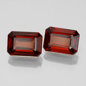 Achetez naturel ct rouge grenat almandin gems, taille émeraude, en provenance madagascar chez gemselect. en stock, livraison internationale!