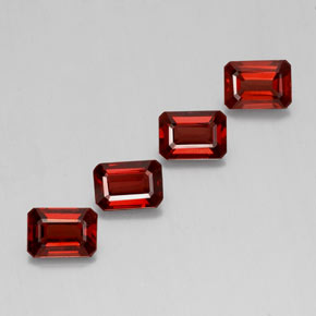Achetez naturel ct rouge grenat almandin gems, taille émeraude, en provenance madagascar chez gemselect. en stock, livraison internationale!
