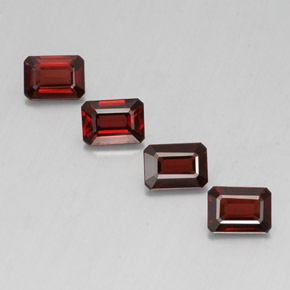 Achetez naturel ct rouge grenat almandin gems, taille émeraude, en provenance madagascar chez gemselect. en stock, livraison internationale!