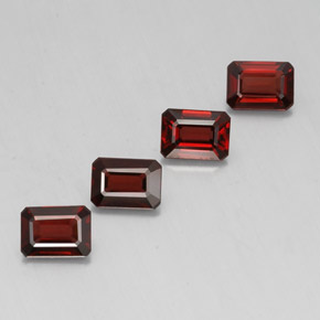 Achetez naturel ct rouge grenat almandin gems, taille émeraude, en provenance madagascar chez gemselect. en stock, livraison internationale!