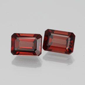 Achetez naturel ct rouge grenat almandin gems, taille émeraude, en provenance madagascar chez gemselect. en stock, livraison internationale!