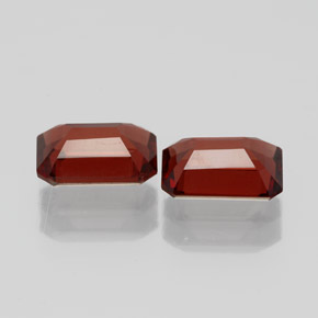 Achetez naturel ct rouge grenat almandin gems, taille émeraude, en provenance madagascar chez gemselect. en stock, livraison internationale!