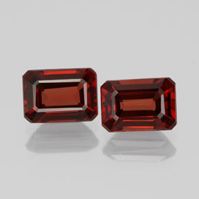Achetez naturel ct rouge grenat almandin gems, taille émeraude, en provenance madagascar chez gemselect. en stock, livraison internationale!
