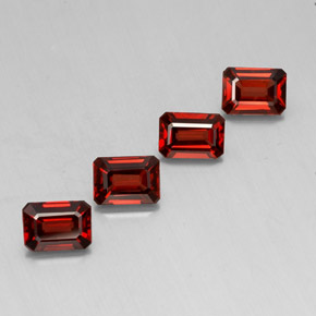 Achetez naturel ct rouge grenat almandin gems, taille émeraude, en provenance madagascar chez gemselect. en stock, livraison internationale!