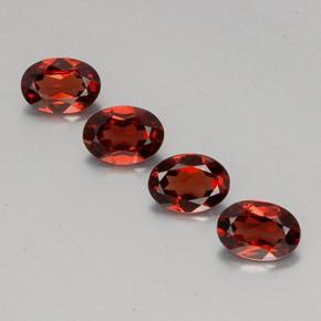 Achetez naturel ct rouge grenat almandin gems, coupe ovale, en provenance madagascar chez gemselect. en stock, livraison internationale!