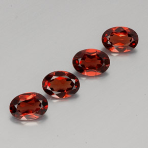 Achetez naturel ct rouge grenat almandin gems, coupe ovale, en provenance madagascar chez gemselect. en stock, livraison internationale!