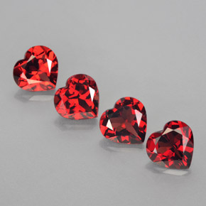 Achetez naturel ct Rouge foncé Grenat Almandin gems, Forme de coeur, En provenance Madagascar chez GemSelect. En stock, livraison internationale!