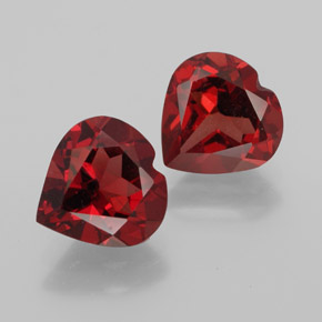 Achetez naturel ct Rouge foncé Grenat Almandin gems, Forme de coeur, En provenance Madagascar chez GemSelect. En stock, livraison internationale!