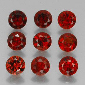 Achetez naturel ct Rouge foncé Grenat Almandin gems, Coupe roude, En provenance Madagascar chez GemSelect. En stock, livraison internationale!