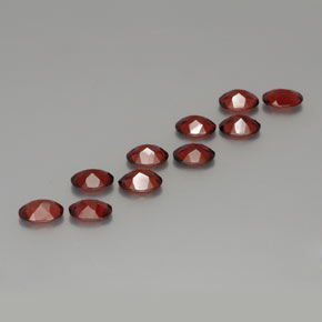 Achetez naturel 8,49ct rouge grenat almandin gems, coupe ovale, en provenance madagascar chez gemselect. en stock, livraison internationale!