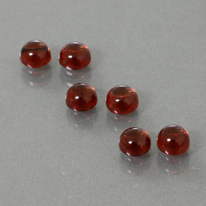 Achetez naturel ct Rouge Grenat Almandin gems, Coupe roude, En provenance Inde chez GemSelect. En stock, livraison internationale!