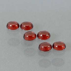 Achetez naturel ct Rouge Grenat Almandin gems, Coupe ovale, En provenance Inde chez GemSelect. En stock, livraison internationale!