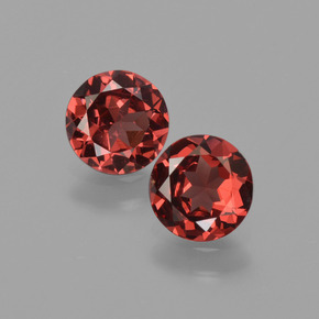 Achetez naturel ct rouge grenat almandin gems, coupe roude, en provenance madagascar chez gemselect. en stock, livraison internationale!