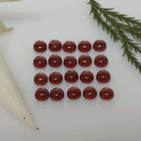 Achetez naturel 3.94ct Rouge foncé Grenat Almandin gems, Coupe roude, En provenance Madagascar chez GemSelect. En stock, livraison internationale!
