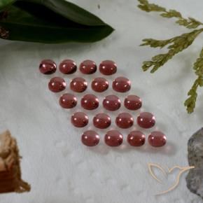 Achetez naturel 3.33ct Rouge foncé Grenat Almandin gems, Coupe roude, En provenance Madagascar chez GemSelect. En stock, livraison internationale!