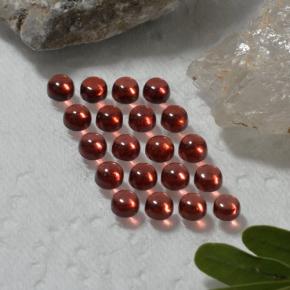 Achetez naturel 4.46ct Rouge foncé Grenat Almandin gems, Coupe roude, En provenance Madagascar chez GemSelect. En stock, livraison internationale!