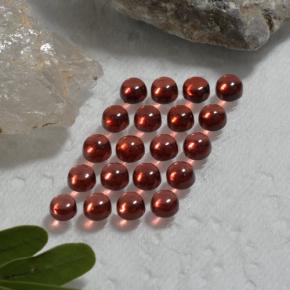 Achetez naturel 4.46ct Rouge foncé Grenat Almandin gems, Coupe roude, En provenance Madagascar chez GemSelect. En stock, livraison internationale!