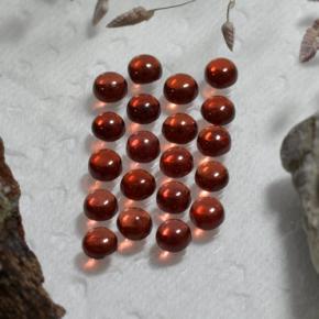 Achetez naturel 3.39ct Vin rouge profond Grenat Almandin gems, Coupe roude, En provenance Madagascar chez GemSelect. En stock, livraison internationale!