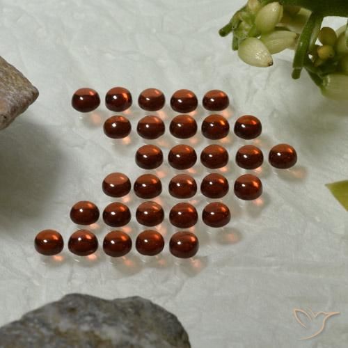 Shop natural 5.00ct Rouge moyen Grenat Almandin gems, Tour, from Madagascar at GemSelect. In stock, global shipping!