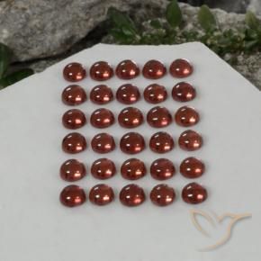 Shop natural 5.04ct Rouge cramoisi profond Grenat Almandin gems, Tour, from Madagascar at GemSelect. In stock, global shipping!